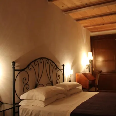 فندق Masseria Fortificata Donnaloia