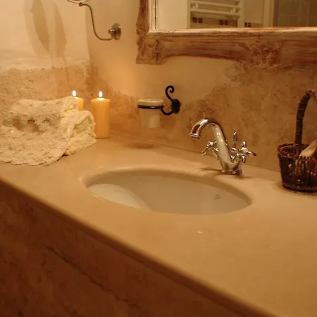 فندق Masseria Fortificata Donnaloia مونوبولي