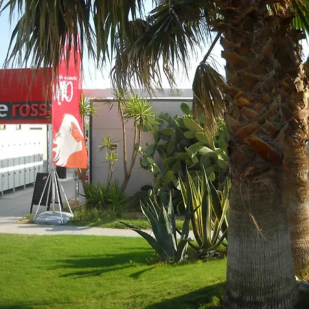فندق Masseria Fortificata Donnaloia