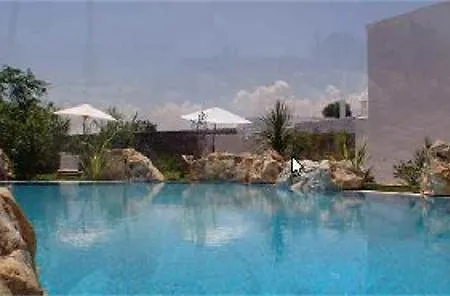 Masseria Fortificata Donnaloia 5*