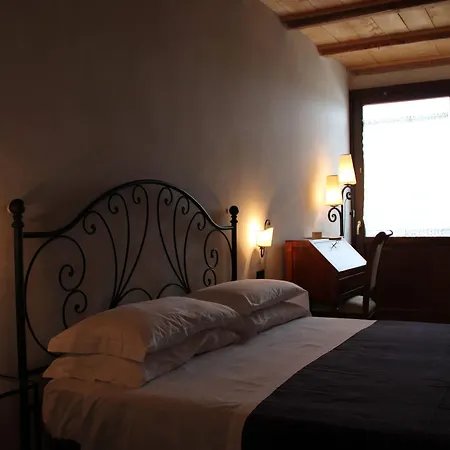 Hotel Masseria Fortificata Donnaloia 5*