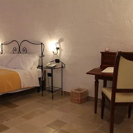 Masseria Fortificata Donnaloia Hotel Monopoli