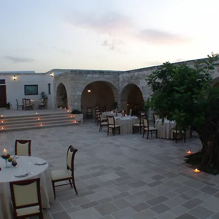 Hotel Masseria Fortificata Donnaloia